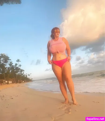 Clara Cobb OnlyFans Thumbnail #tRruVlz1iM