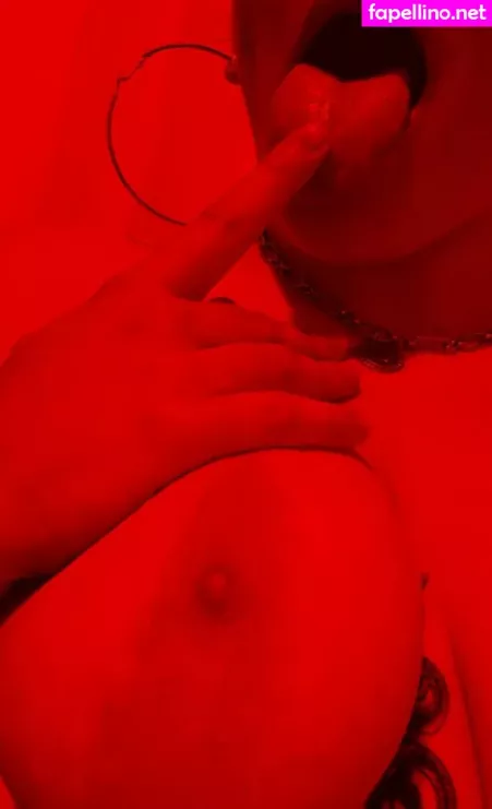 Clara Corvie OnlyFans Thumbnail #4sAr4YxRto