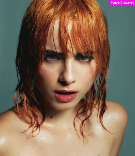 Clara Galle OnlyFans Thumbnail #1skMVtxlYZ