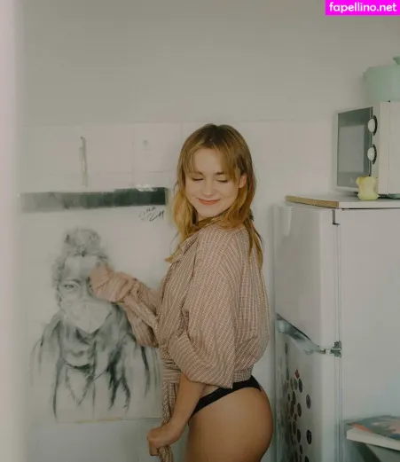 Clara Galle OnlyFans Thumbnail #QMb8hINRV9