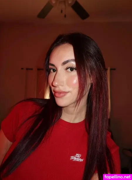 Clara Gomez OnlyFans Thumbnail #7WU8p3JZP4