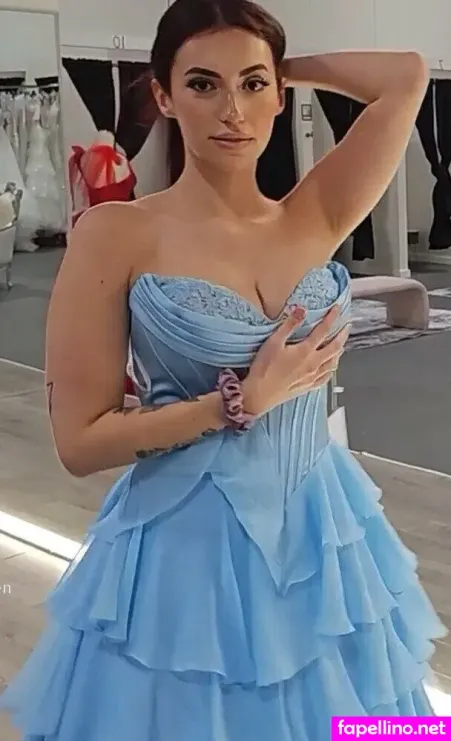 Clara Gomez OnlyFans Thumbnail #9casFwTJmb