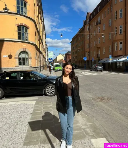 Clara Gomez OnlyFans Thumbnail #sHeEqDi8C9