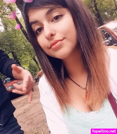 Clara Gonz OnlyFans Thumbnail #mfCnvEbJs3