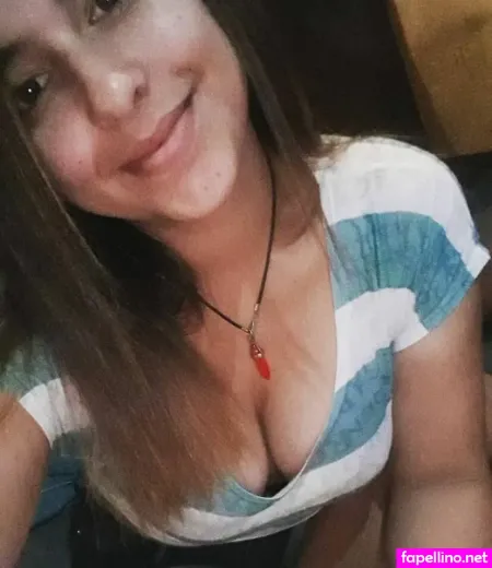 Clara Gonz OnlyFans Thumbnail #sOR8JSSKBi