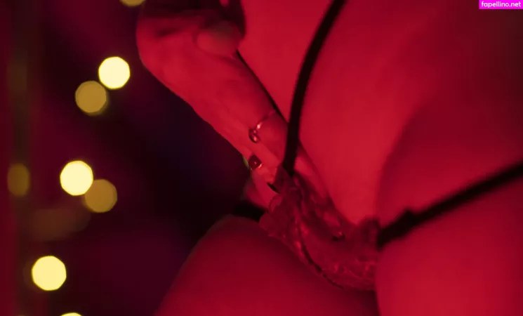 Clara Katzenmarie OnlyFans Thumbnail #euA9Ppy0TE