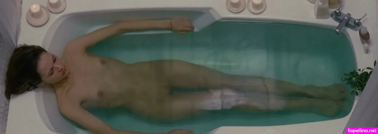 Clara Lago OnlyFans Thumbnail #Rliv2IBsOB