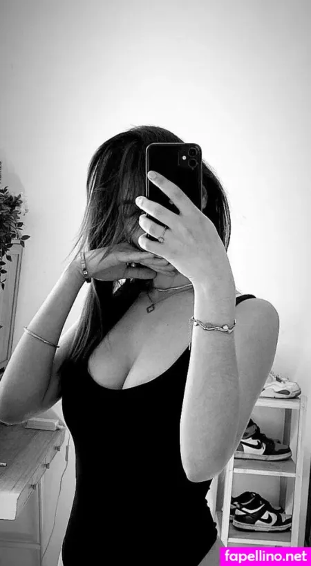 Clara Lostanlen OnlyFans Thumbnail #SrBT9eAbgJ