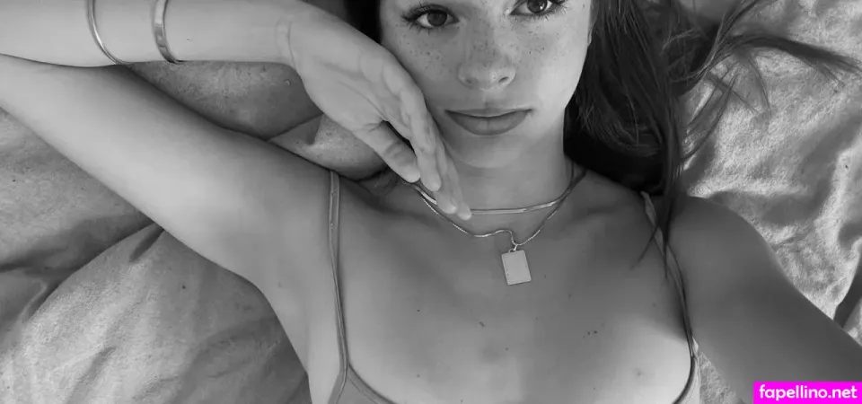 Clara Lostanlen OnlyFans Thumbnail #tsj8SzF4Gp