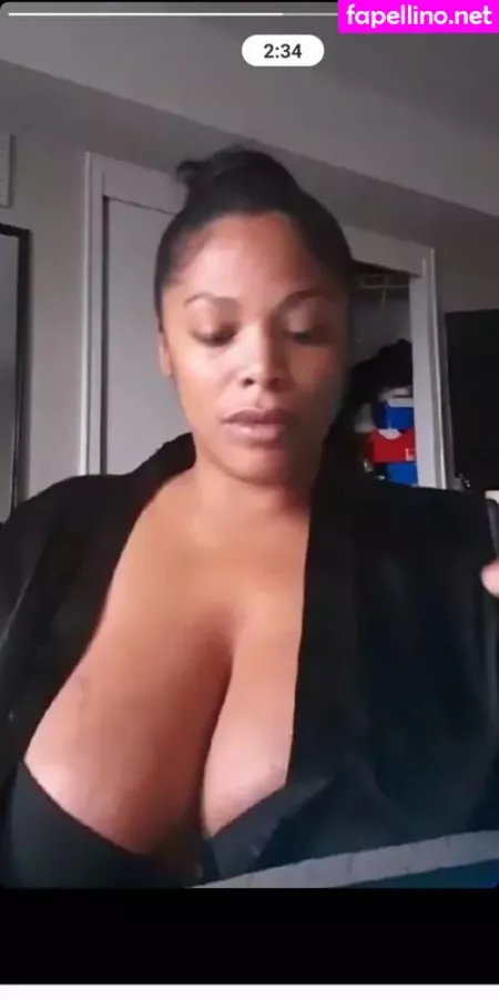 Clara Marie OnlyFans Thumbnail #Pd5RXmmx71