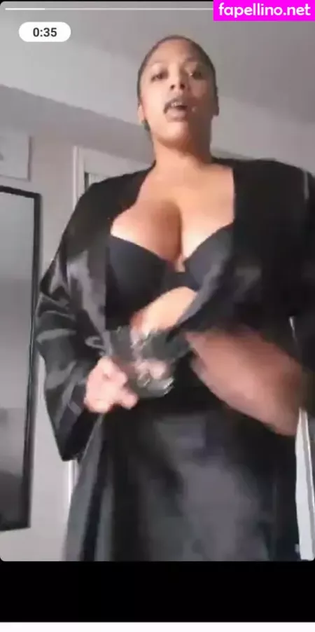 Clara Marie OnlyFans Thumbnail #bDZOFLXuFp