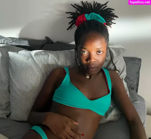 Clara Moneke OnlyFans Thumbnail #9Od0h7zUz6
