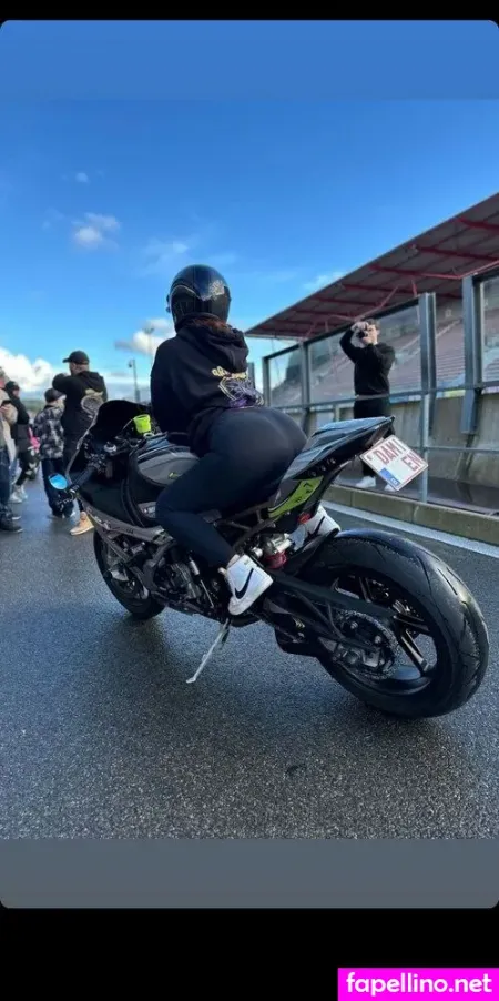 Clara R56 OnlyFans Thumbnail #mSeBvMEEia