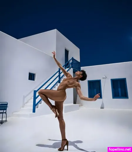 Clara Rene 1 OnlyFans Thumbnail #EDA7o0wgOC