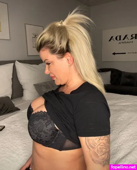 Clara Schiffner OnlyFans Thumbnail #yWe9iyqmxt