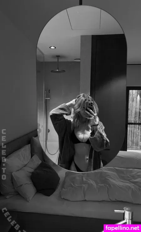 Clara Sdk OnlyFans Thumbnail #LHrkCNvgNg