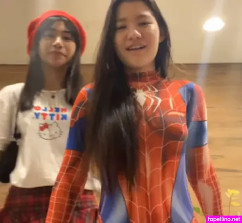 Clara Shirai OnlyFans Thumbnail #W6uWgM2FWg