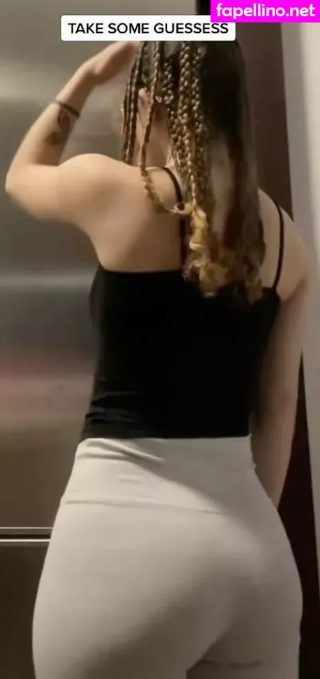 Clara West OnlyFans Thumbnail #Trgr0dbZim