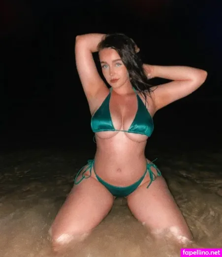 Clara00ellis 1 OnlyFans Thumbnail #S9AatrkljN