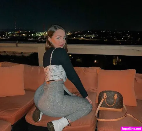 Clara00ellis 1 OnlyFans Thumbnail #fkrsNjGMFc