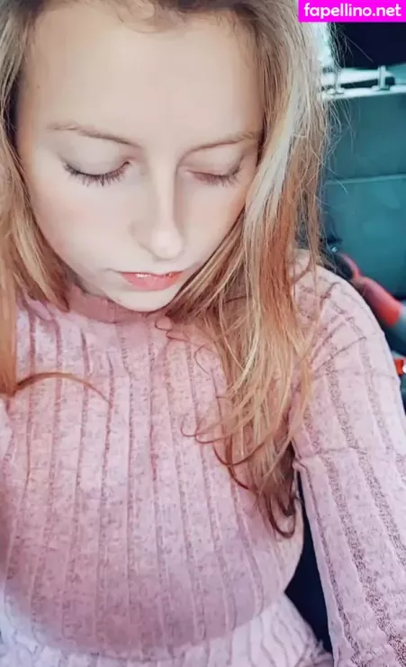 Clarabella OnlyFans Thumbnail #f1G66EDoaX