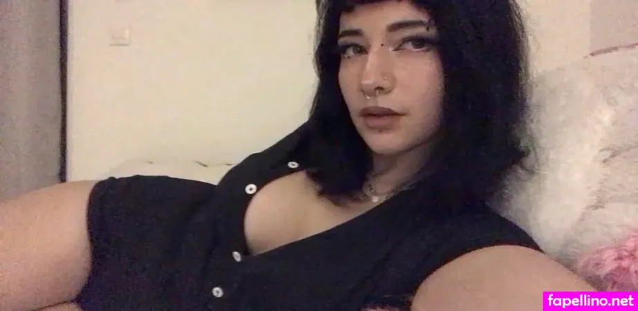 Clarabmnn OnlyFans Thumbnail #kxcTLb1DVR