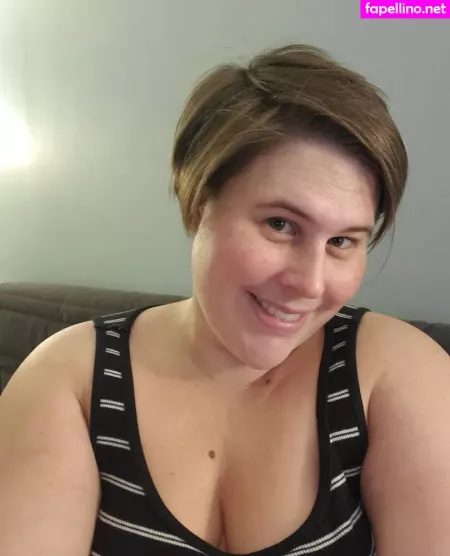 Claracrisp OnlyFans Thumbnail #7DmFC8vNaf