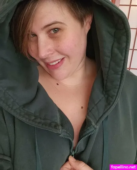 Claracrispfree OnlyFans Thumbnail #J1B9EbuO76