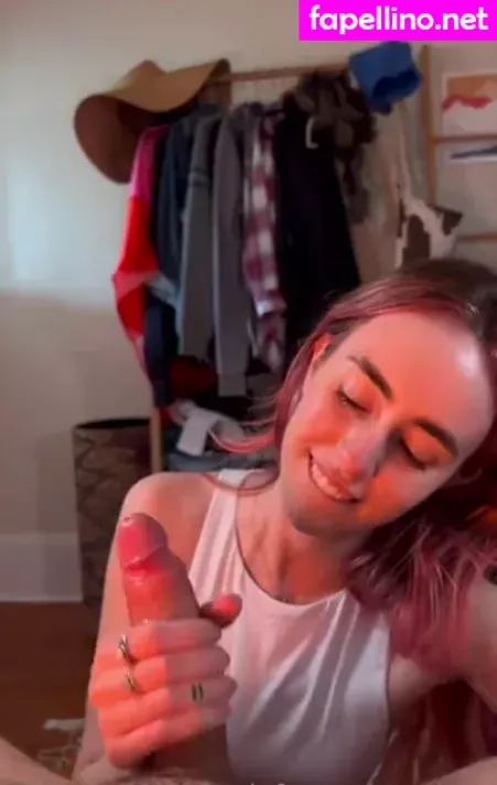 Claramarietv OnlyFans Thumbnail #1hX6i32NjS