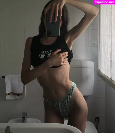 Claraneko OnlyFans Thumbnail #fz2dtvEaEw