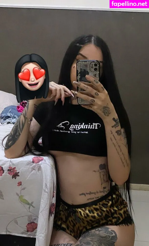 clara00ellis, clarapixys Nude Leaked OnlyFans Photo #0dC9mHMCSl