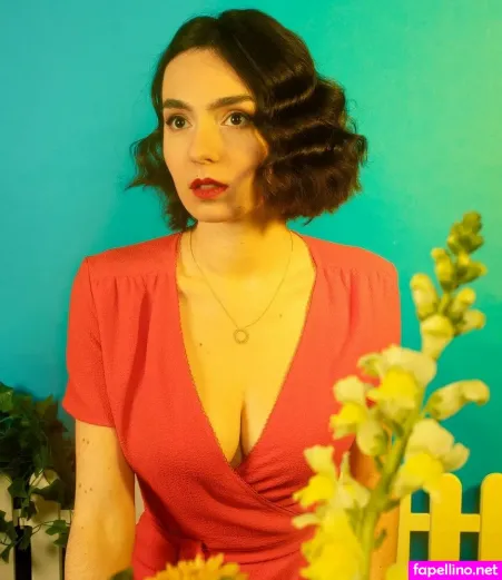 Clararunaway OnlyFans Thumbnail #XYeabjZgg2