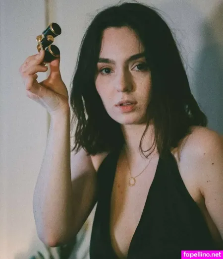 Clararunaway OnlyFans Thumbnail #pPJbAyqHWO