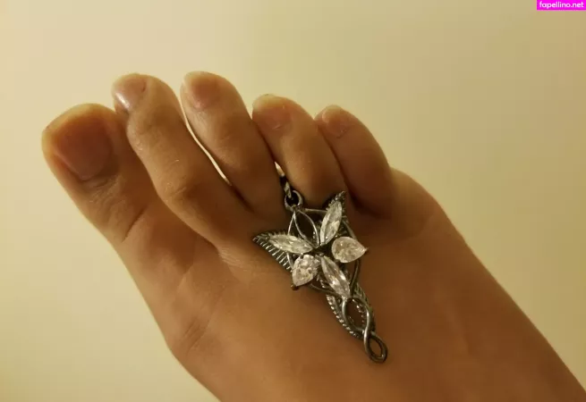 Claratoes OnlyFans Thumbnail #6IFaz2nh7e