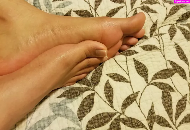 Claratoes OnlyFans Thumbnail #AtJ2MCumit