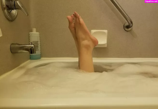 Claratoes OnlyFans Thumbnail #F1ECHA3TaX