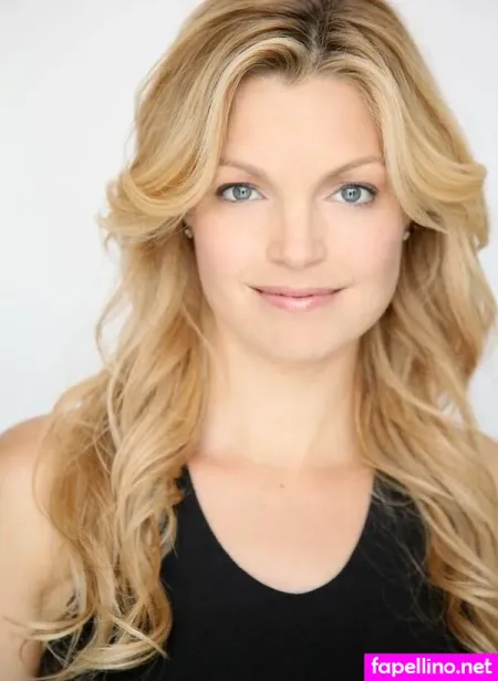 Clare Kramer OnlyFans Thumbnail #GiwhEnBUMQ
