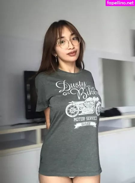 Clareee Asmr OnlyFans Thumbnail #DfdJoI2YTO