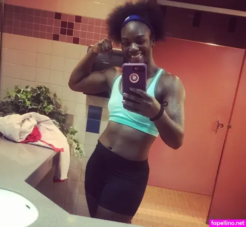 Claressa Shields OnlyFans Thumbnail #YRnB1W38Ch