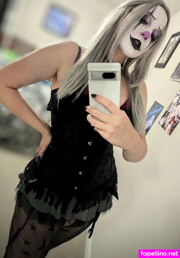 clarissa_clown Nude Leaked OnlyFans Photo #71dZ8oPUW3