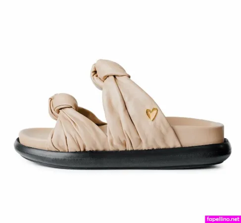 Clarissa OnlyFans Thumbnail #MP5VyIOtqw