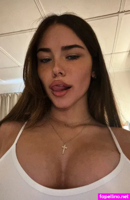 Clarissabeaa OnlyFans Thumbnail #SnKZFHcjgW