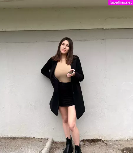 Clarisse Dupont OnlyFans Thumbnail #2Hw8BR4ws6