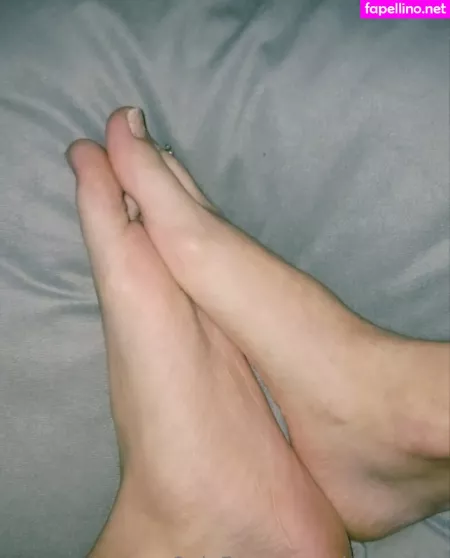 Clarita Feet OnlyFans Thumbnail #XJJznbBW3F