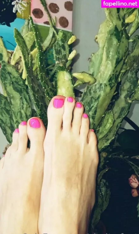 Clarita Feet OnlyFans Thumbnail #mosuNUZDXV