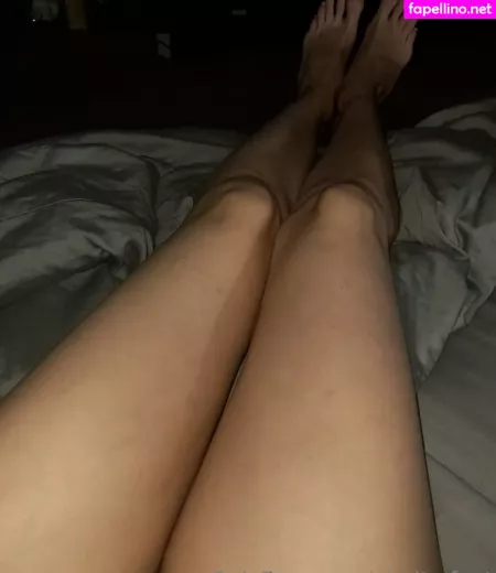 Clarita Feet OnlyFans Thumbnail #txNBbrmJQy