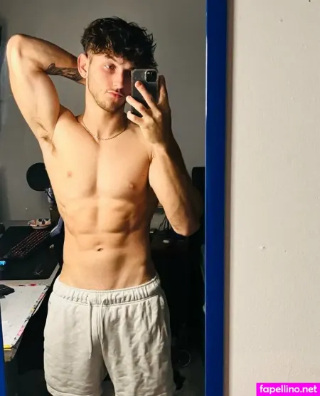 Clark Kent69 OnlyFans Thumbnail #UmYcEaA2ll