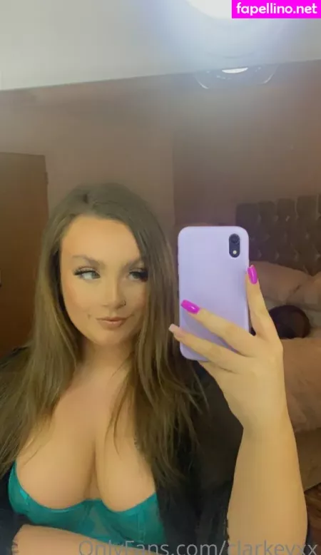 Clarkeyxx OnlyFans Thumbnail #kLJgYsEi6y