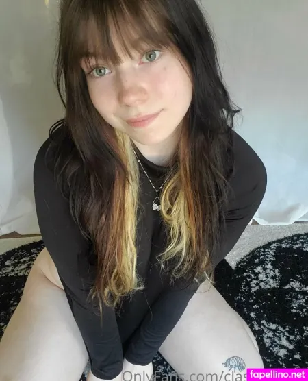 Classic Cassi OnlyFans Thumbnail #Hm9D9Hayx8