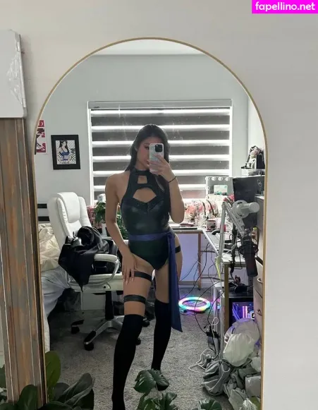 Classic Christinee OnlyFans Thumbnail #9xKOZjvyRe